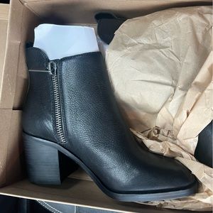 Lucky Brand booties - Black - size 8